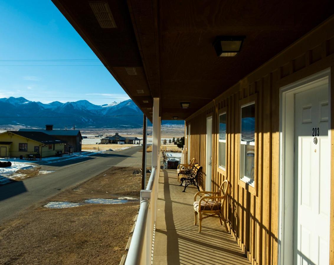 Dark Sky Suites Westcliffe Bagian luar foto